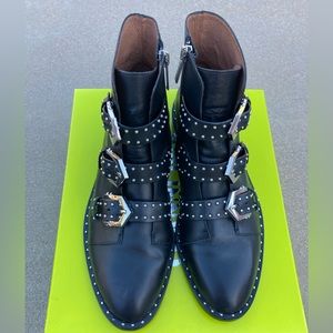 Gianni Bini Booties Harleetwo, Black Leather Size:9, Excellent Condition.